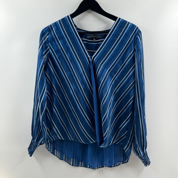 White House Black Market Tops - White House Black Market Blue Striped Blouse (Size Small)